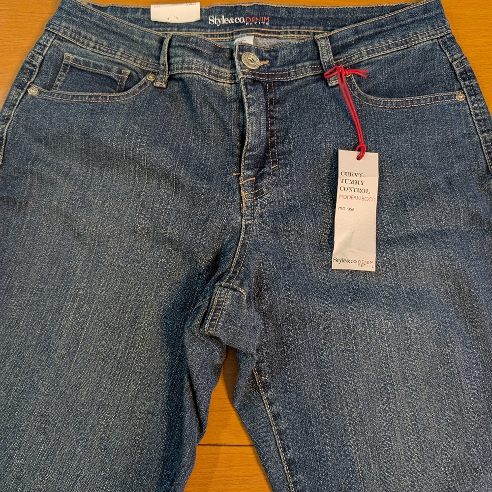 Style & Co Modern Boot Cut Jeans Size 12P Gorgeous Bling Pockets - Picture 5 of 11